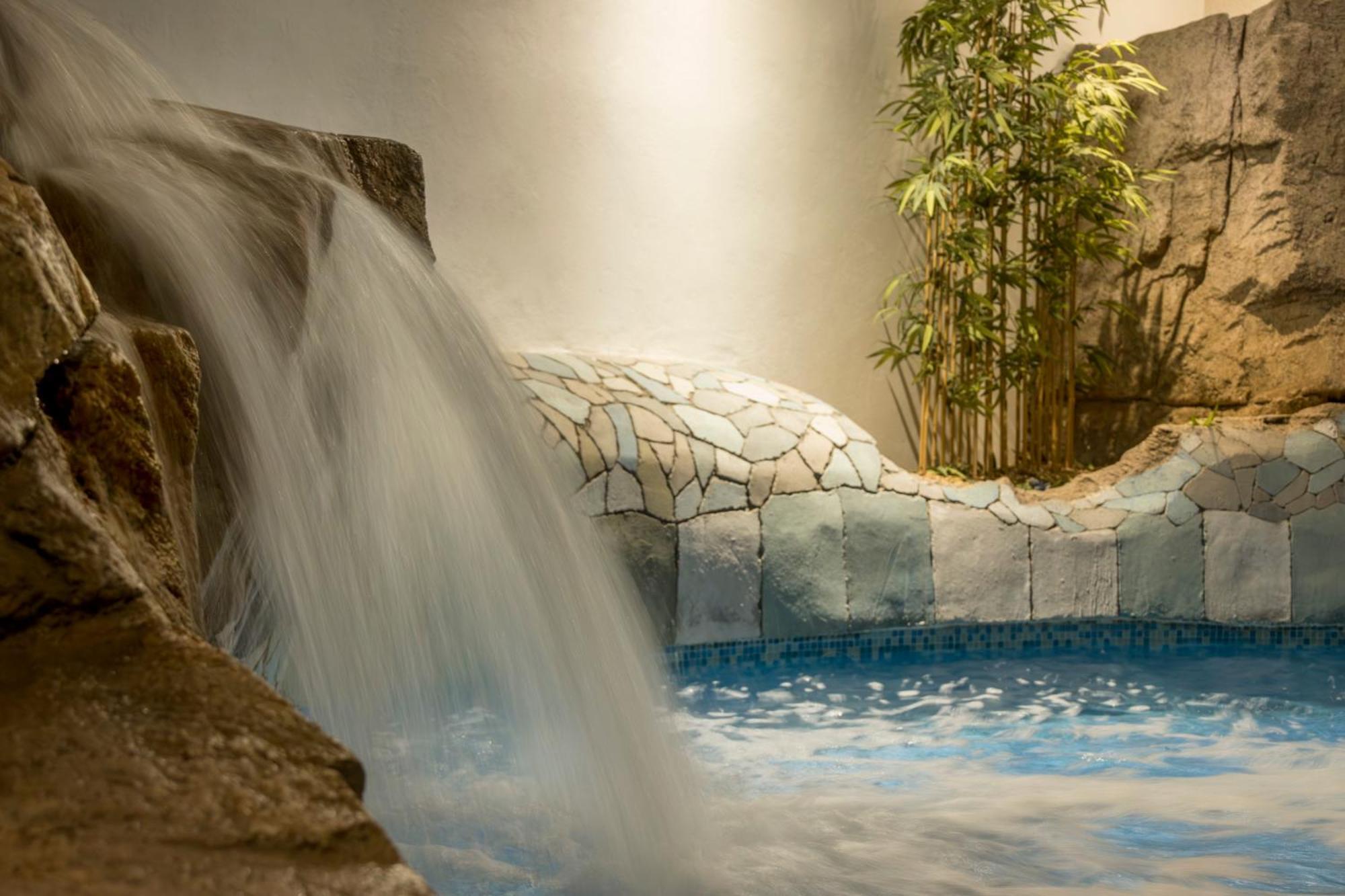 Ilunion Les Corts Spa Барселона Екстериор снимка