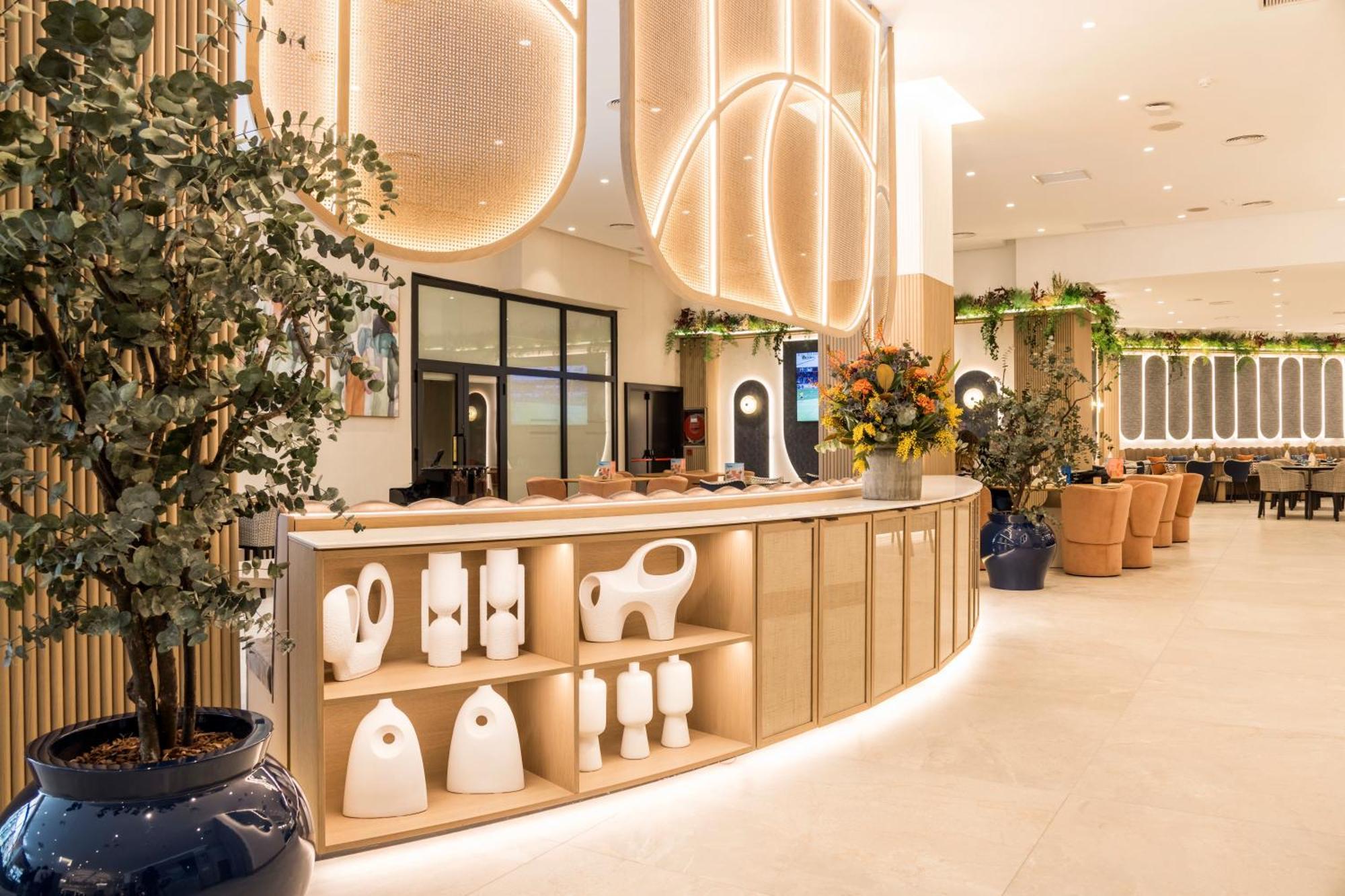 Ilunion Les Corts Spa Барселона Екстериор снимка